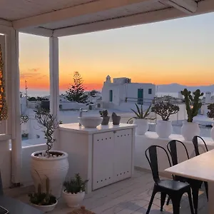 https://picralis-a-stylish-suite-down-town-mykonos.hotels-in-mykonosisland.net